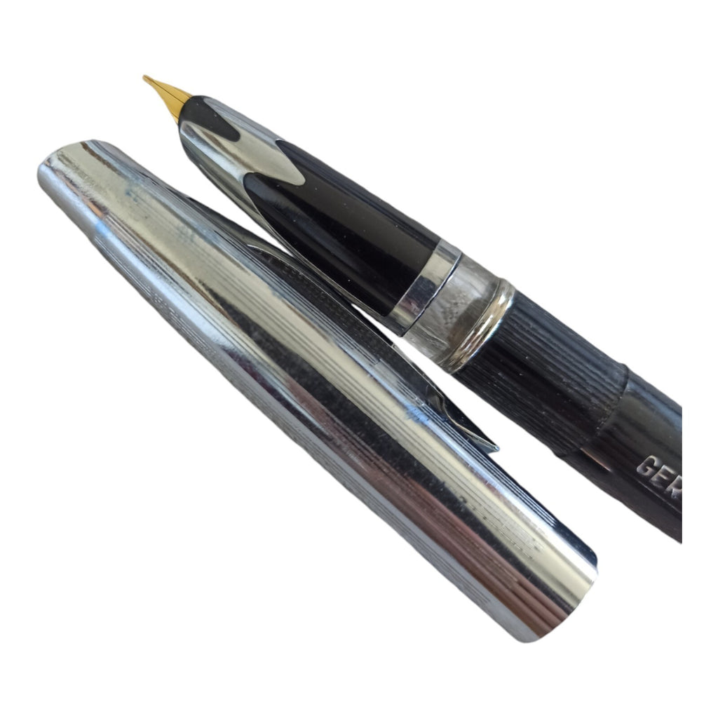Stylo plume Gervais Danone plaqué or capuchon métal vintage rare
