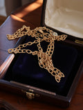 Collier chaîne vintage dorée, maillons fantaisie, bijou rétro élégant