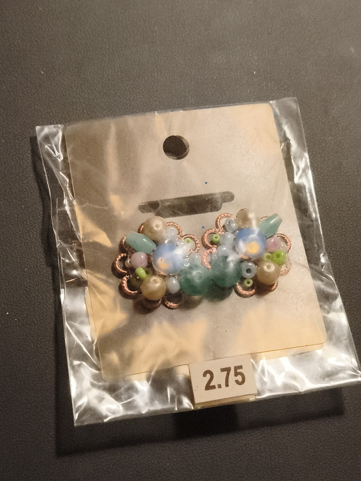 Paire boucles d’oreilles vintage perles pastel deadstock fleurs rétro