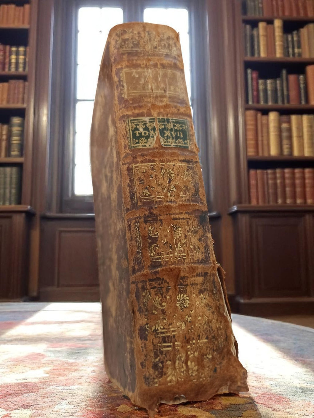Livre religieux français XIXe siècle couverture usée