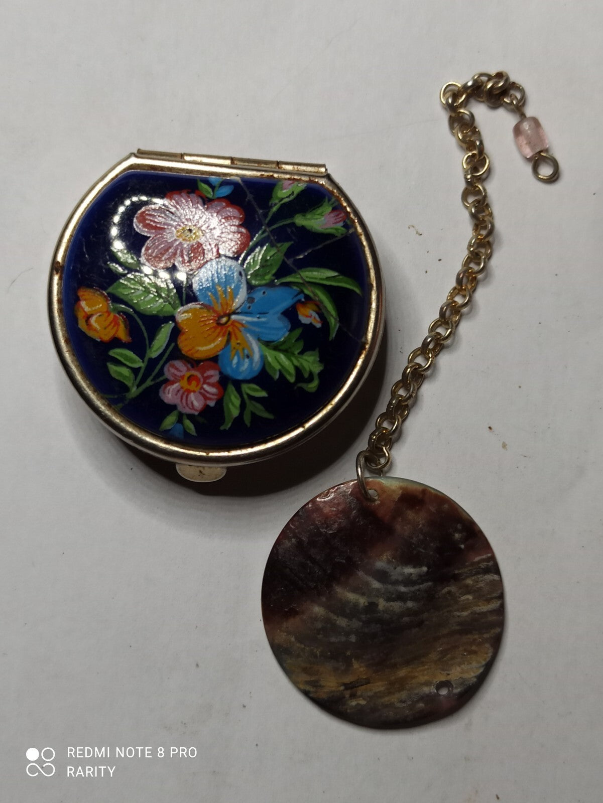 Boîte à bijoux vintage émaillée fleurs + pendentif nacre artisanat