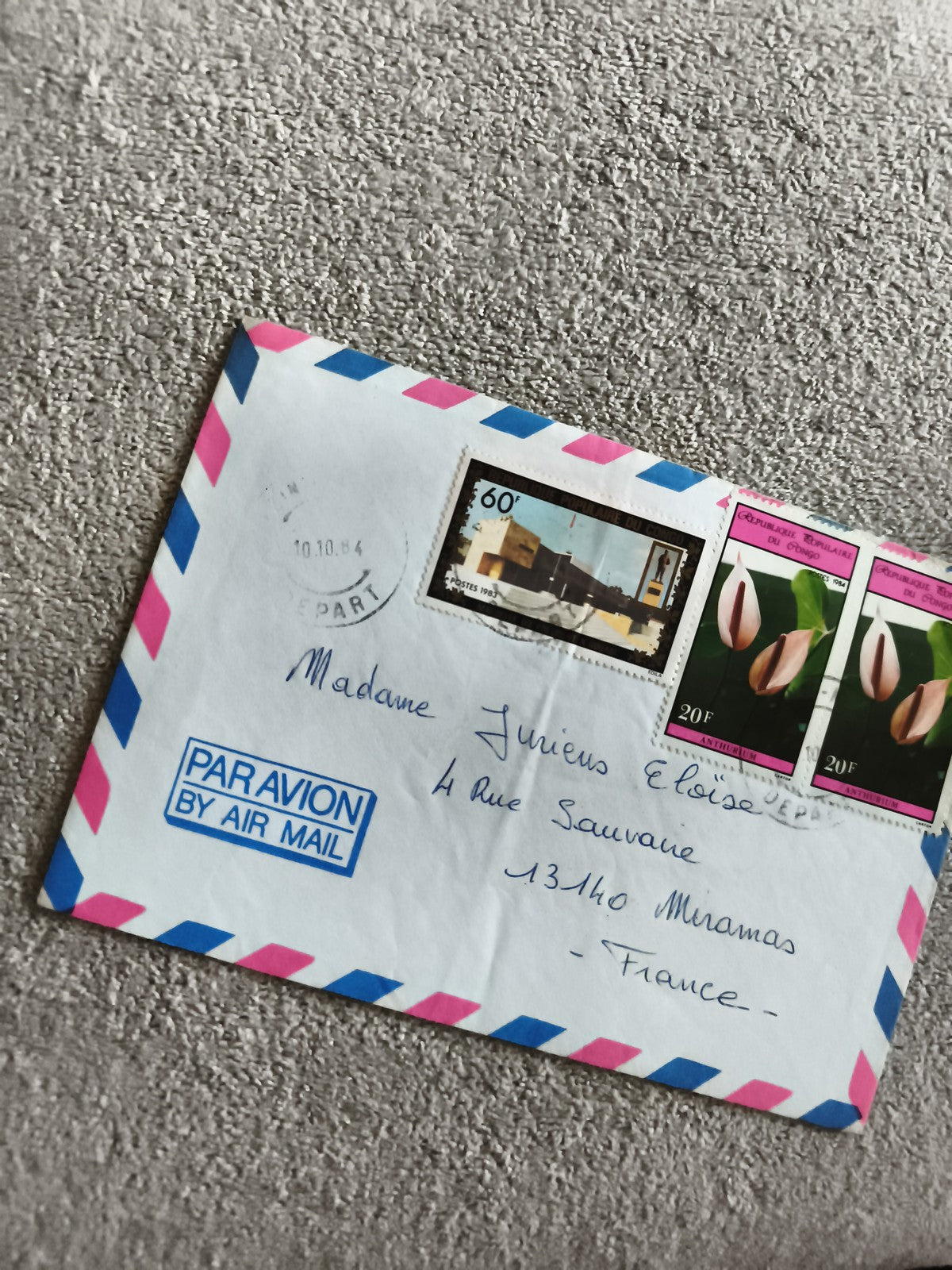 Lettre affranchie France 1984 timbres 60f 20f enveloppe Par Avion philatélie