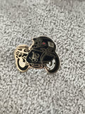 Pin's vintage moto noire, émail, outline doré, années 80-90 (Ref 10)