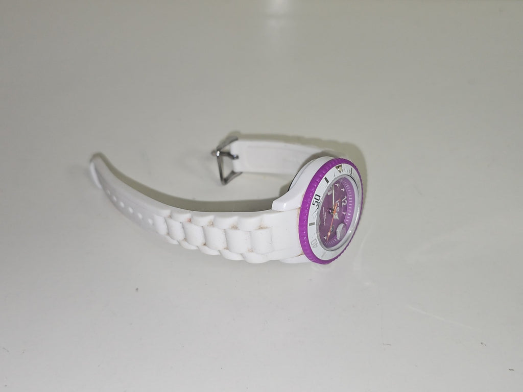 Montre femme Ice Watch Quartz d'occasion, bracelet original, fonctionne parfaite