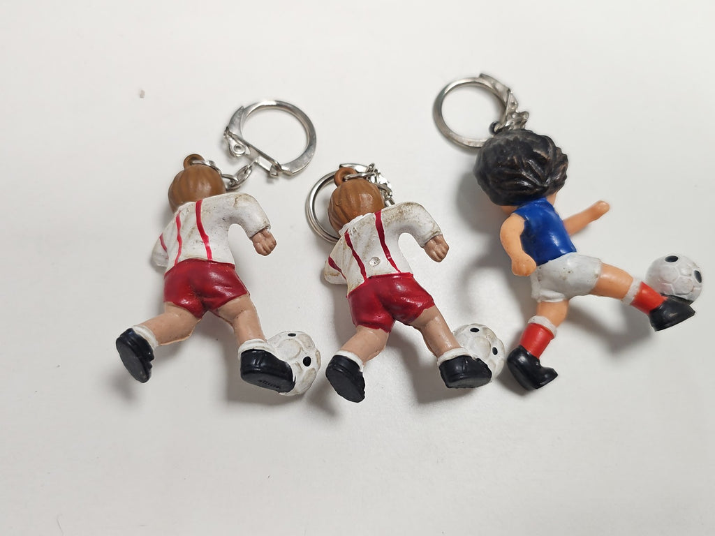 Lot de porte-clés anciens football rétro collection supporteur vintage