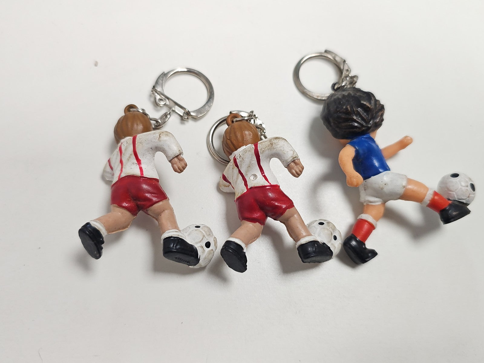 Lot de porte-clés anciens football rétro collection supporteur vintage