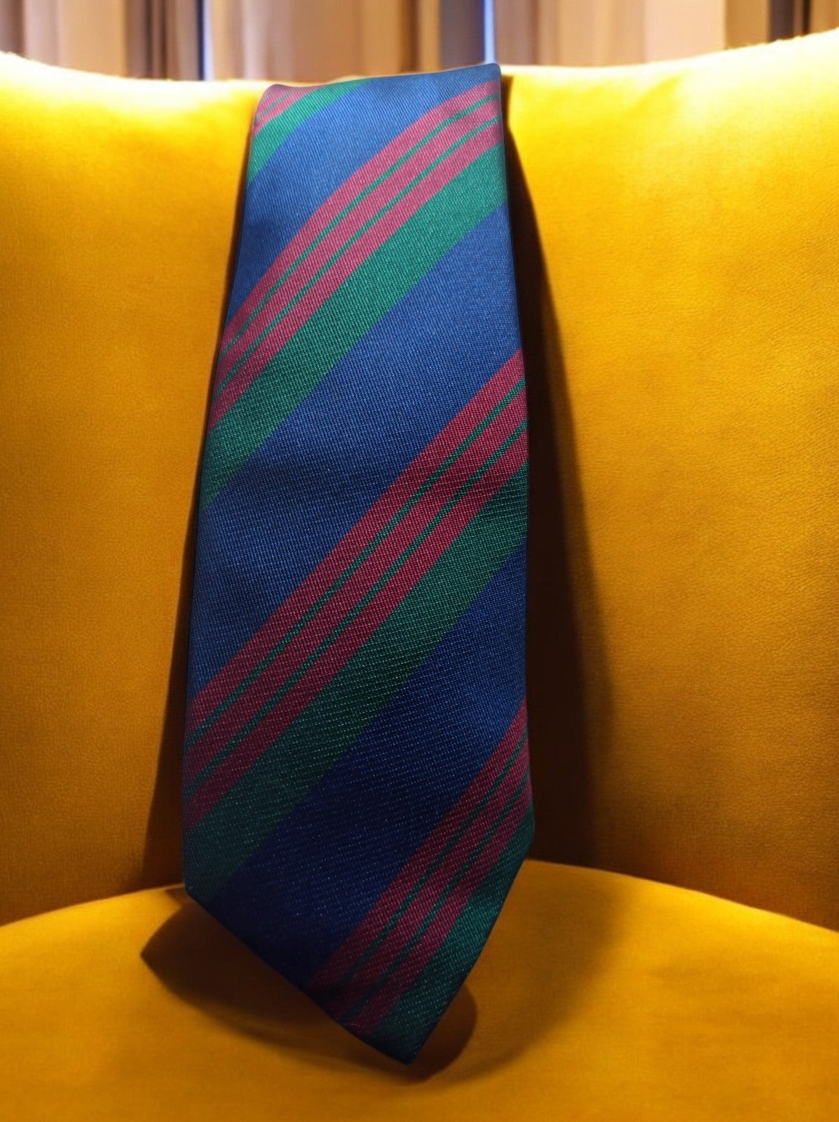 Cravate vintage soie rayée bleu vert bordeaux style intemporel homme