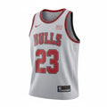 Maillot Chicago Bulls Nike n°23 Jordan blanc taille M NBA basketball