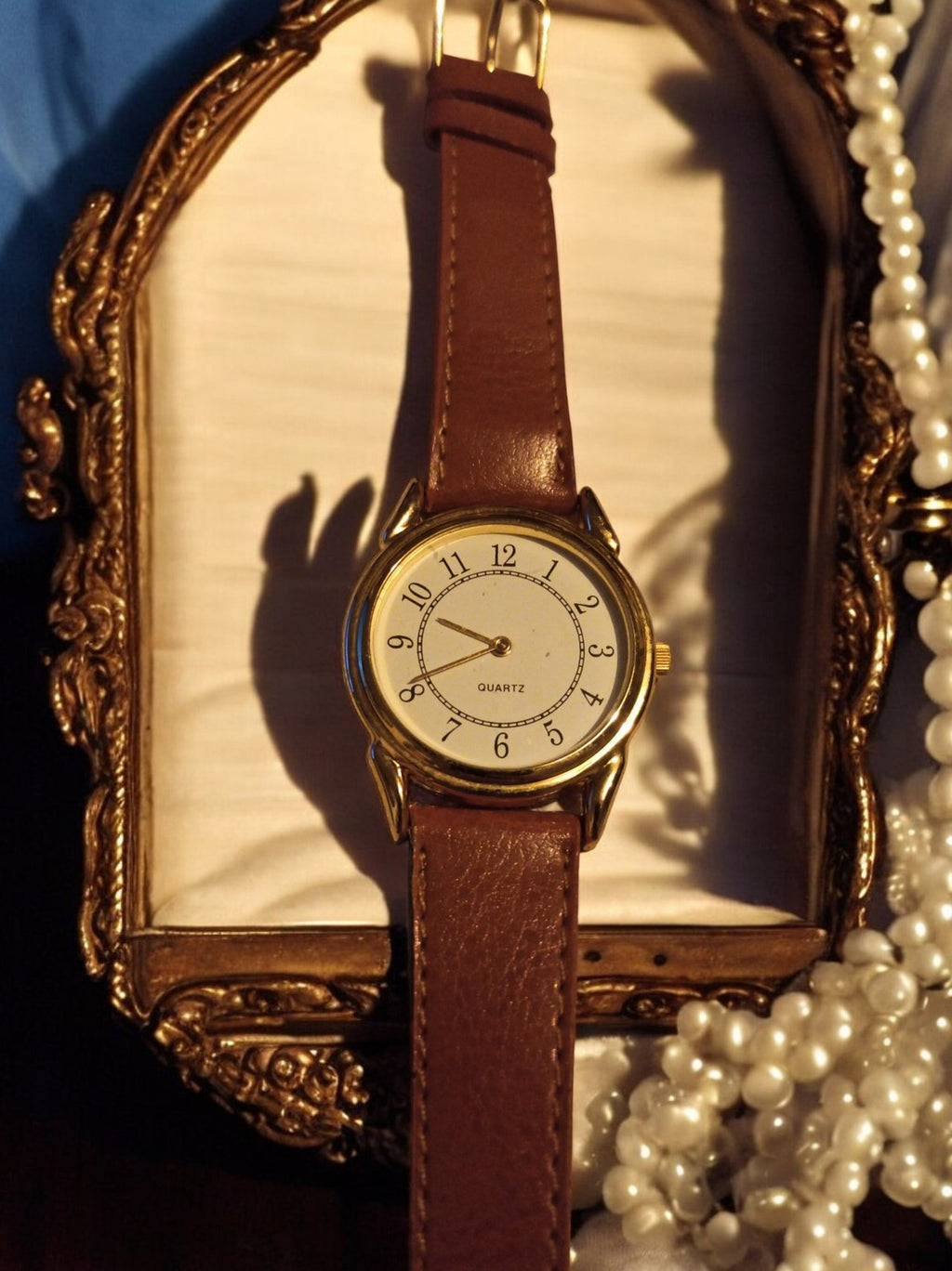 Montre homme quartz Editions Atlas vintage, cadran doré, bracelet marron rétro