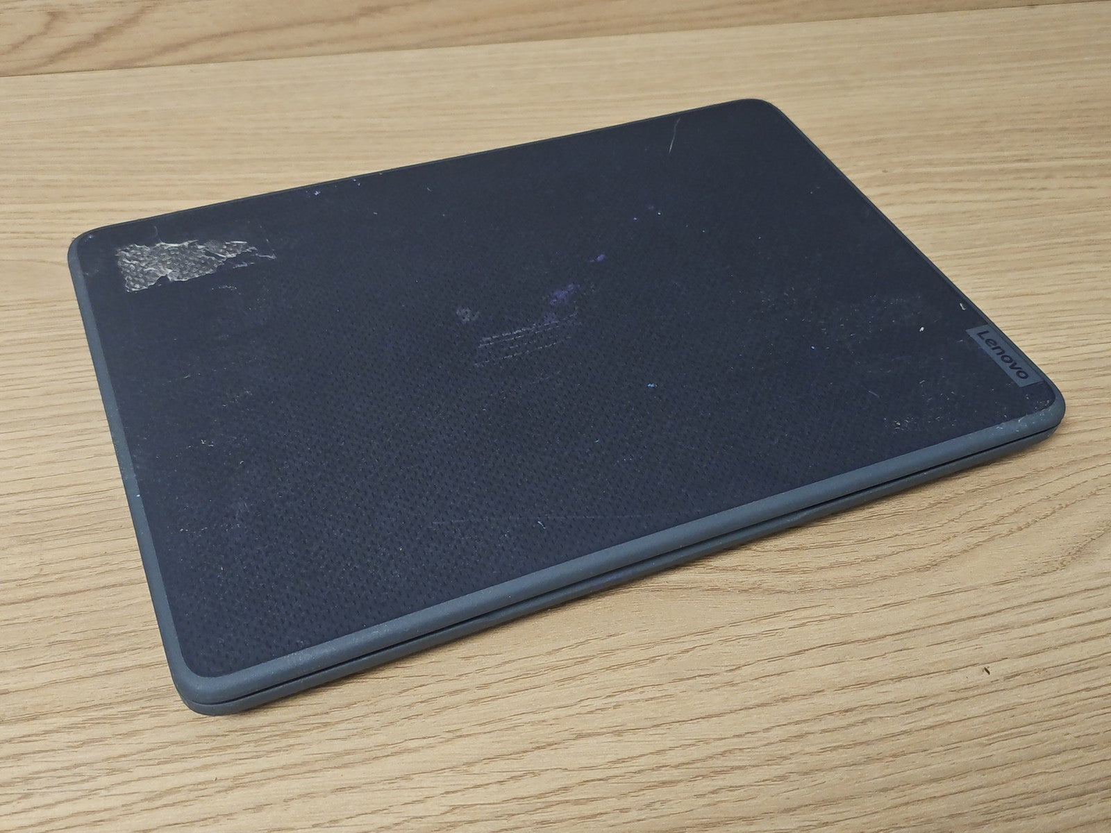 Lenovo 100W Gen 4 laptop HS à réparer ou pour pièces détachées informatique