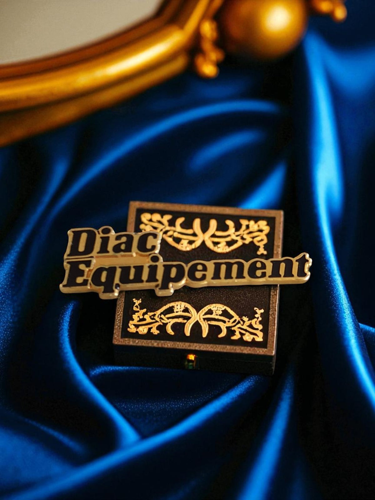 Diac Equipement vintage limited edition pin, square, gold advertising design
