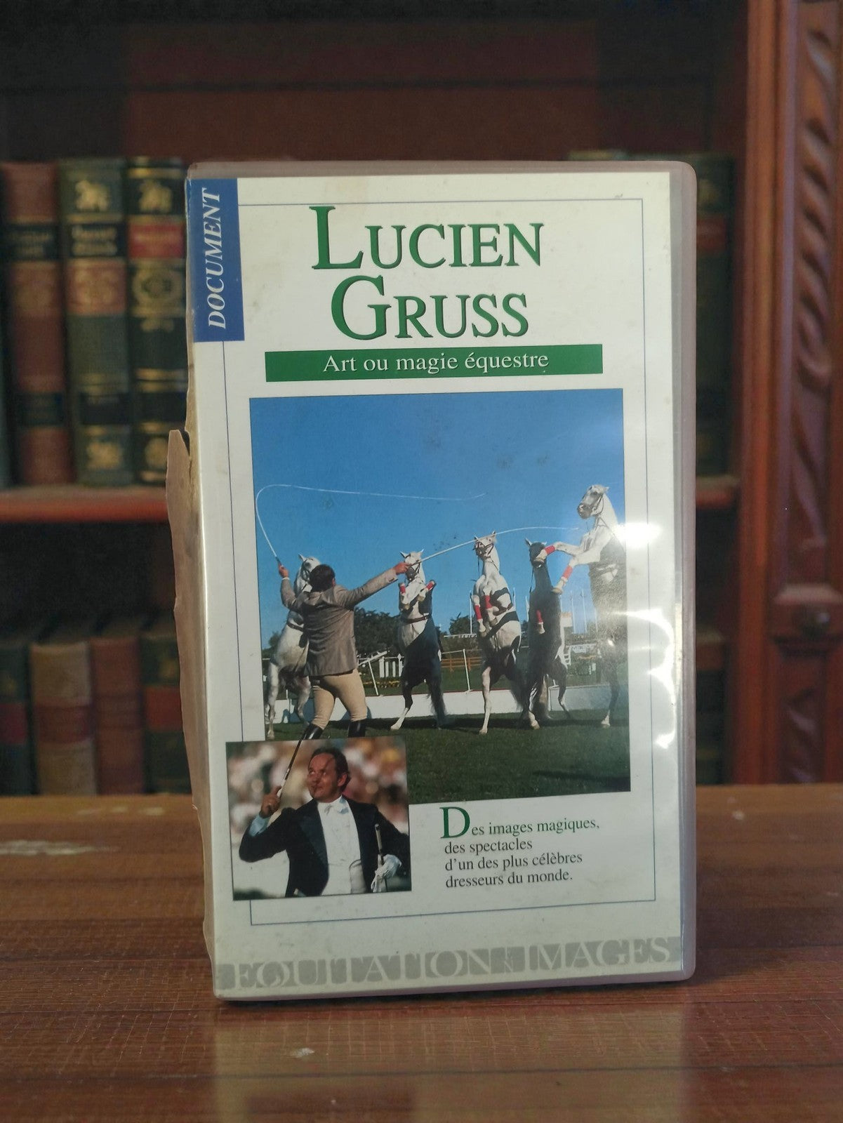 Cassette VHS Lucien Gruss Art Magie Équestre ancien rétro vidéo cheval vintage