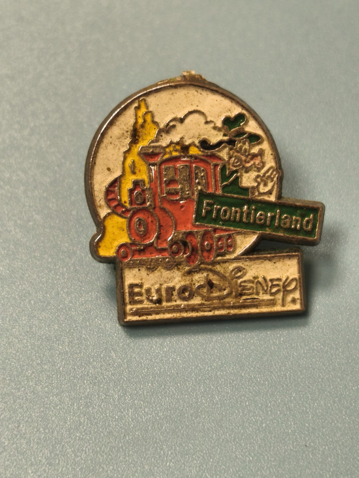 Vintage pin's EuroDisney Frontierland train ancien collection Disney parc