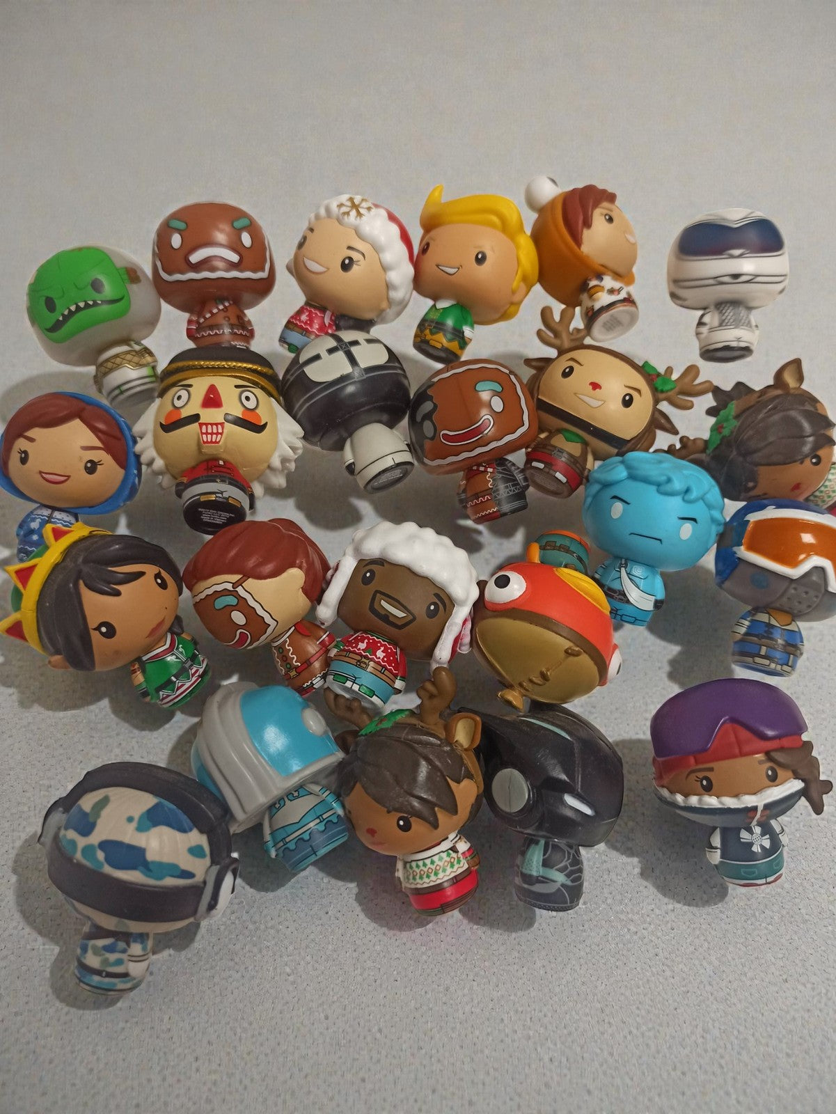 Mini figurines Pop inspirées Fortnite d'occasion, lot personnages jeu vidéo