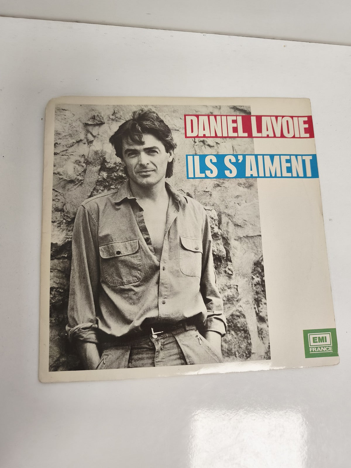 Vinyle 45 tours Daniel Lavoie Ils s’aiment pochette EMI France