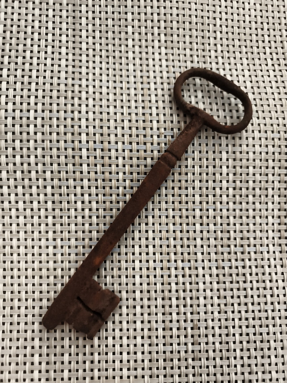 Clé ancienne de château rouille, grande clé vintage serrure porte rustique
