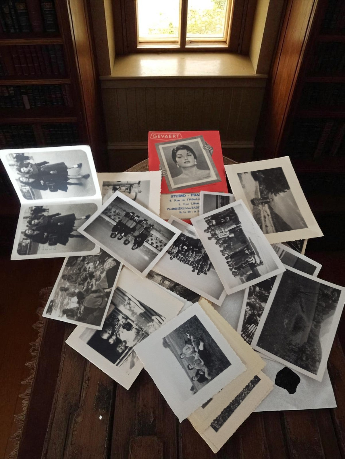 Lot photos anciennes noir et blanc + livret Gevaert années 1930-50 vintage rétro