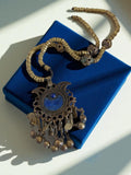 Collier ethnique berbère ancien argent 600 pendentif bleu, bijou vintage rare