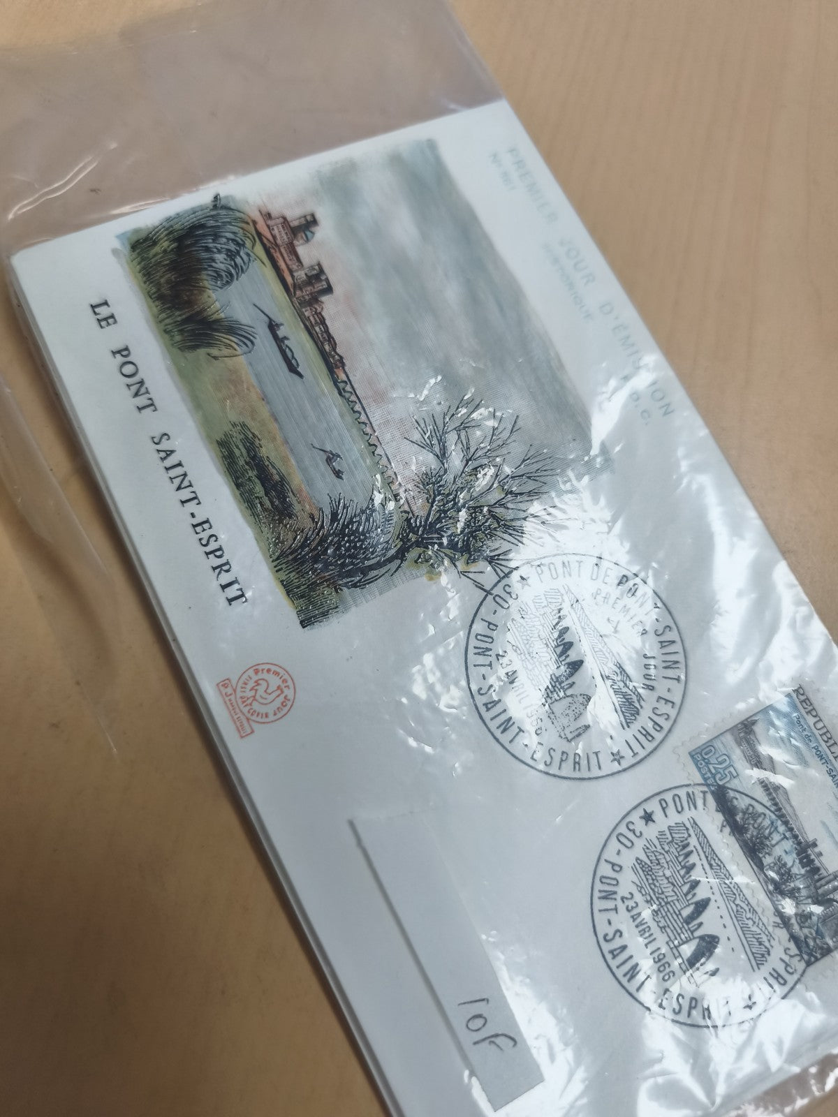 Enveloppe Premier Jour Le Pont Saint-Esprit timbre France philatélie FDC