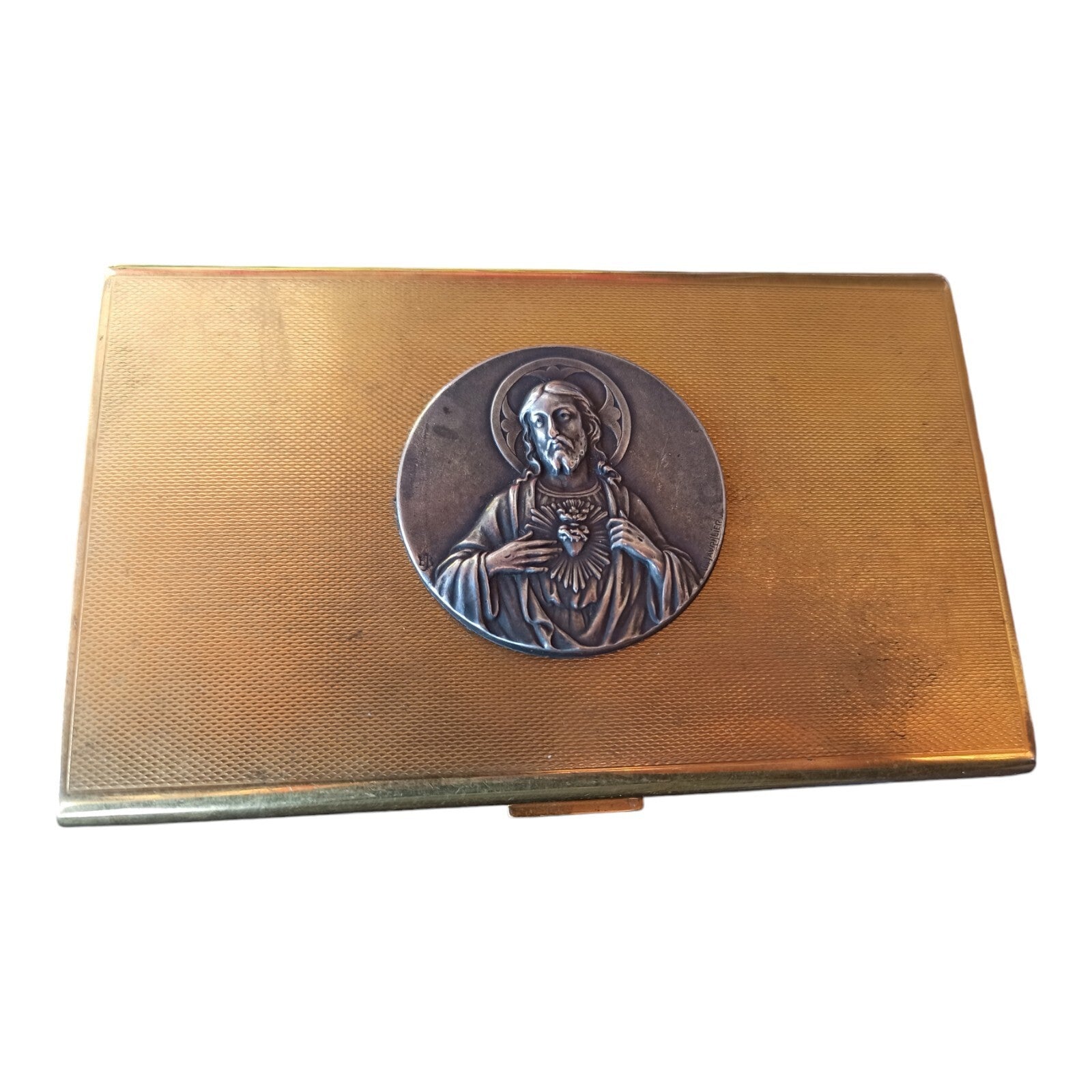 Boîte religieuse plate vintage Javrilier 1930s dorée médaillon Sacré-Cœur