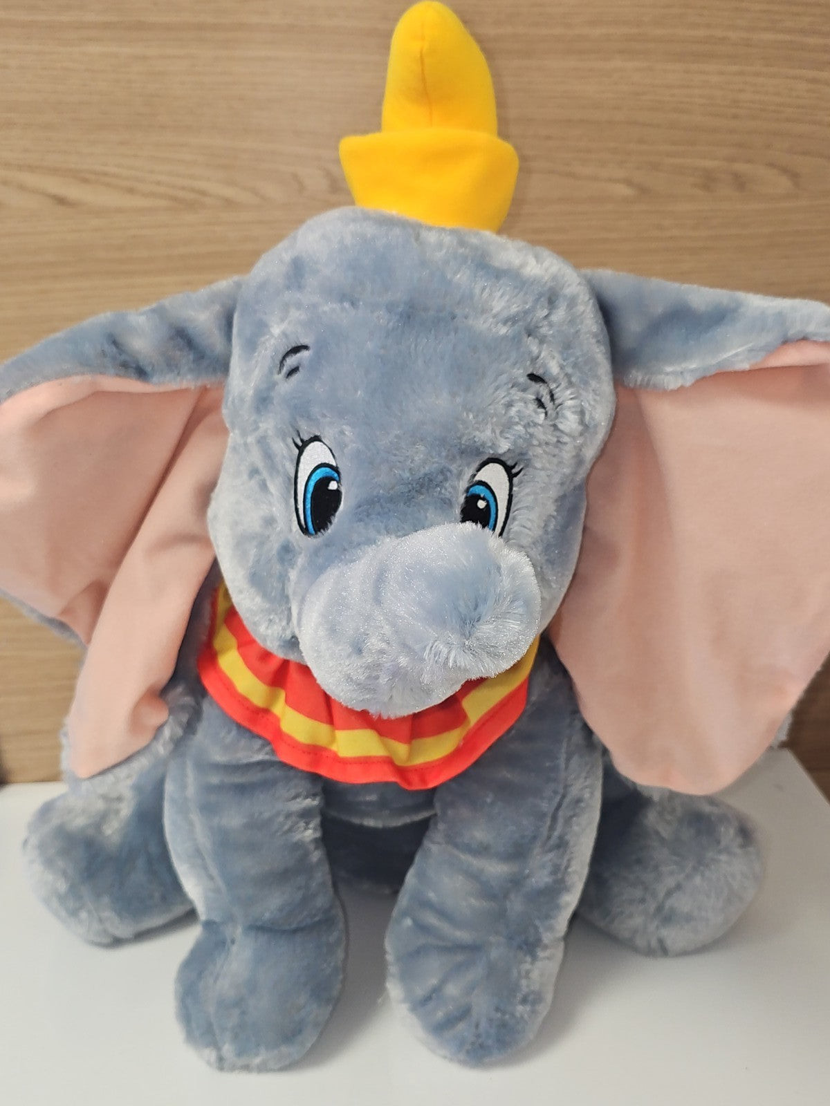 Grande peluche Dumbo Disney 45 cm éléphant gris doux d?occasion enfant cadeau