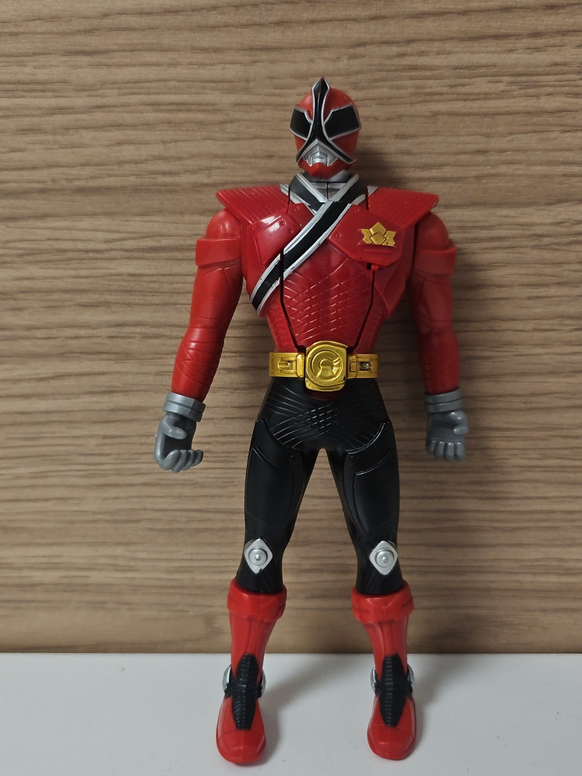 Figurine Power Rangers Rouge Super Samurai Bandai 2010 d?occasion articulée enfa