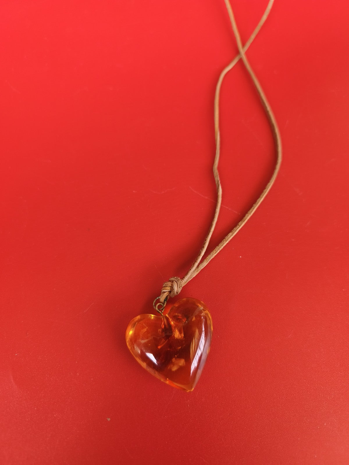 Ancien collier vintage ambre naturel pendentif c?ur, bijou rétro collection