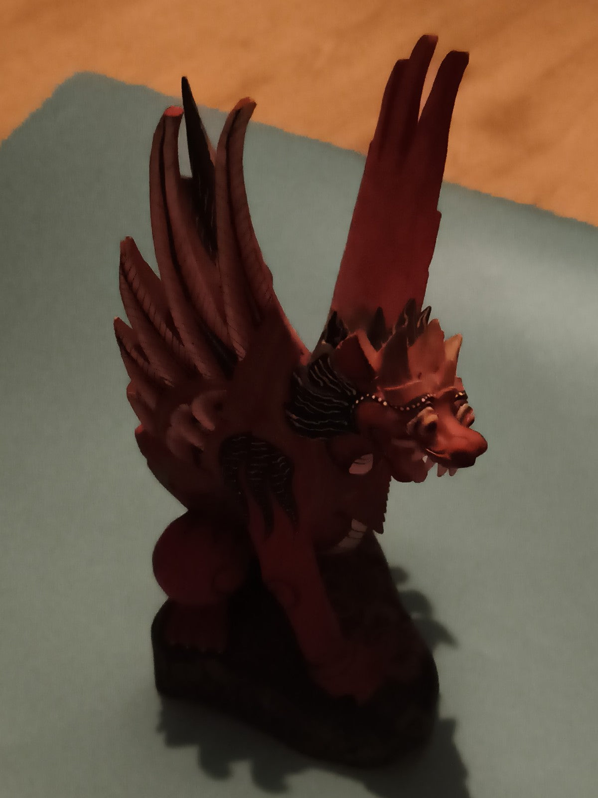 Statue dragon ailé bois sculpté décor asiatique figurine déco