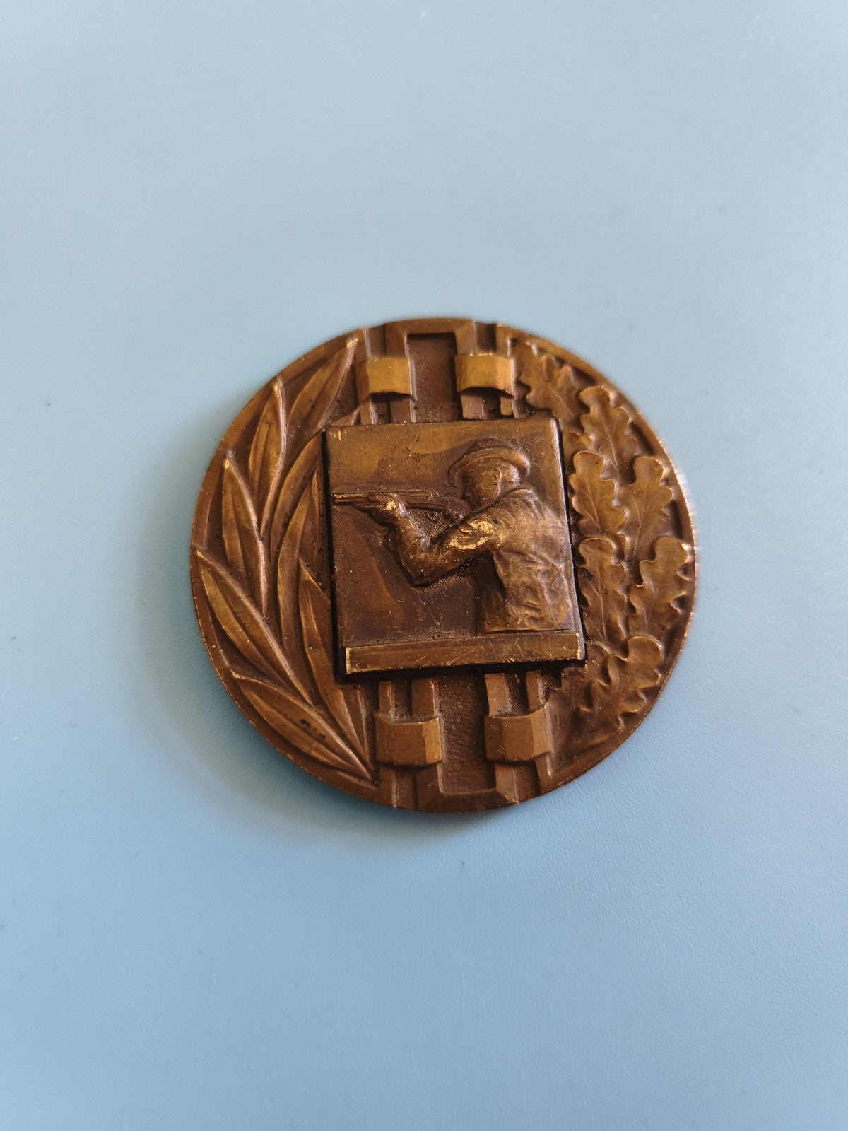 Large vintage hunting medal, retro hunter collectible decoration