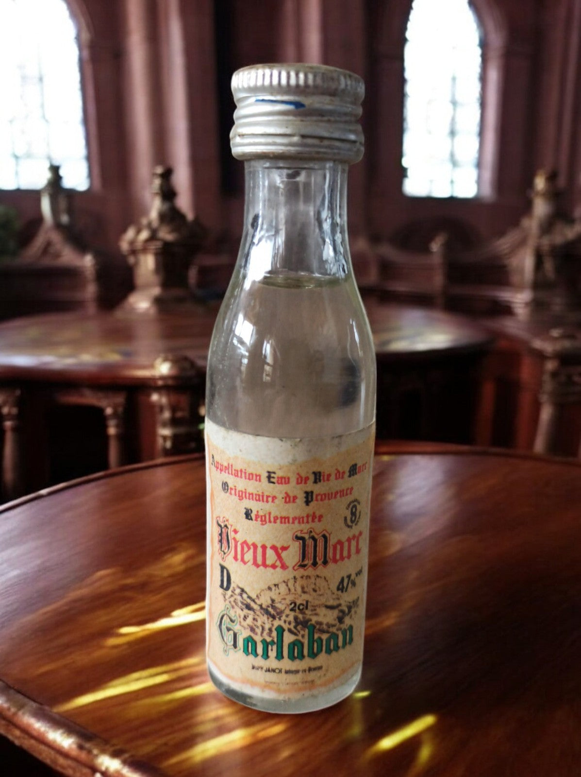 Mignonnette Vieux Marc Garlaban 2cl vintage alcool ancien 47% Provence