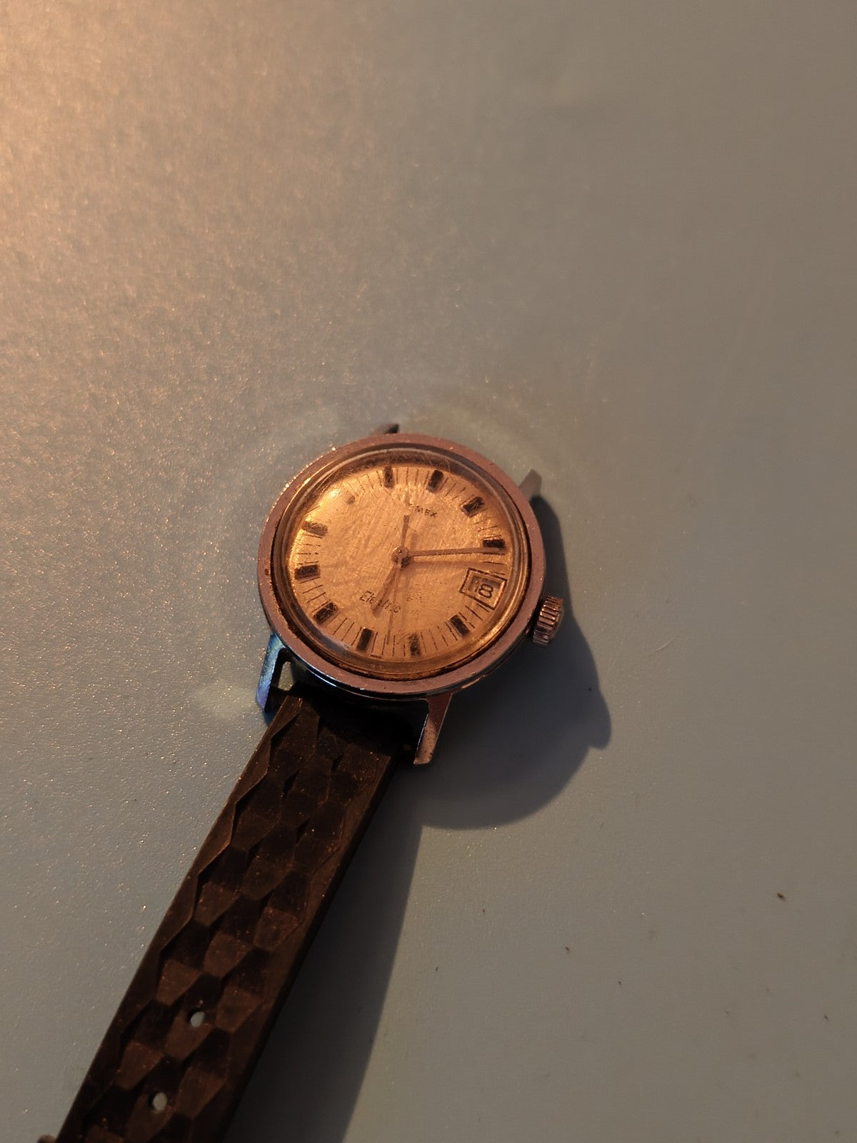 Montre homme Timex vintage ancienne, montre-bracelet rétro à restaurer collectio