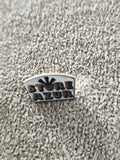 Pin's vintage STORE AZUR émail, logo publicitaire, badge années 80-90 (Ref 8)