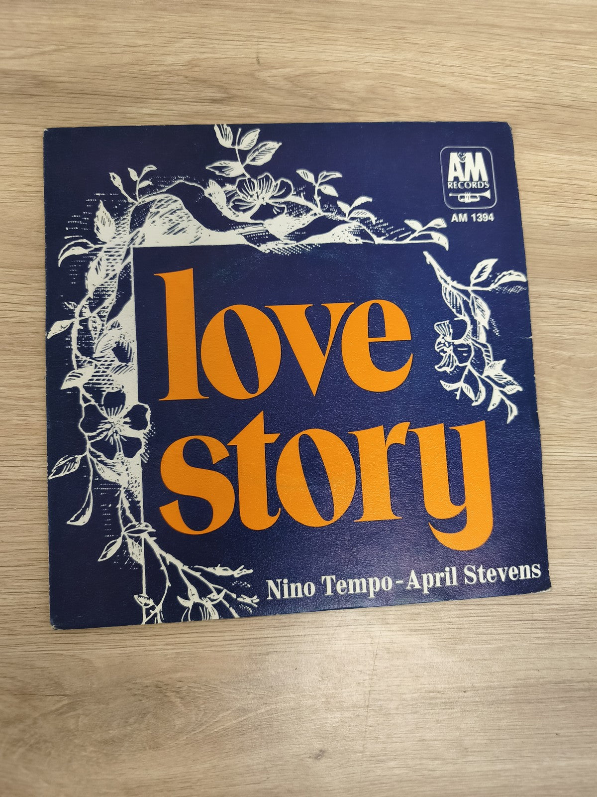 Vinyle 45 tours Nino Tempo April Stevens Love Story pochette bleue A&M Records