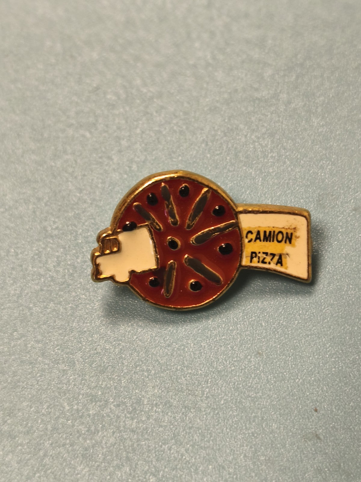 Vintage pin's camion pizza émaillé ? Forme pizza, collection food truck rétro