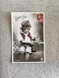 Carte postale ancienne Bonne Fête enfant chapeau Série 26 Paris CPA