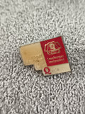 Pin's vintage Quick hamburger restaurant logo rouge doré (Ref 8)