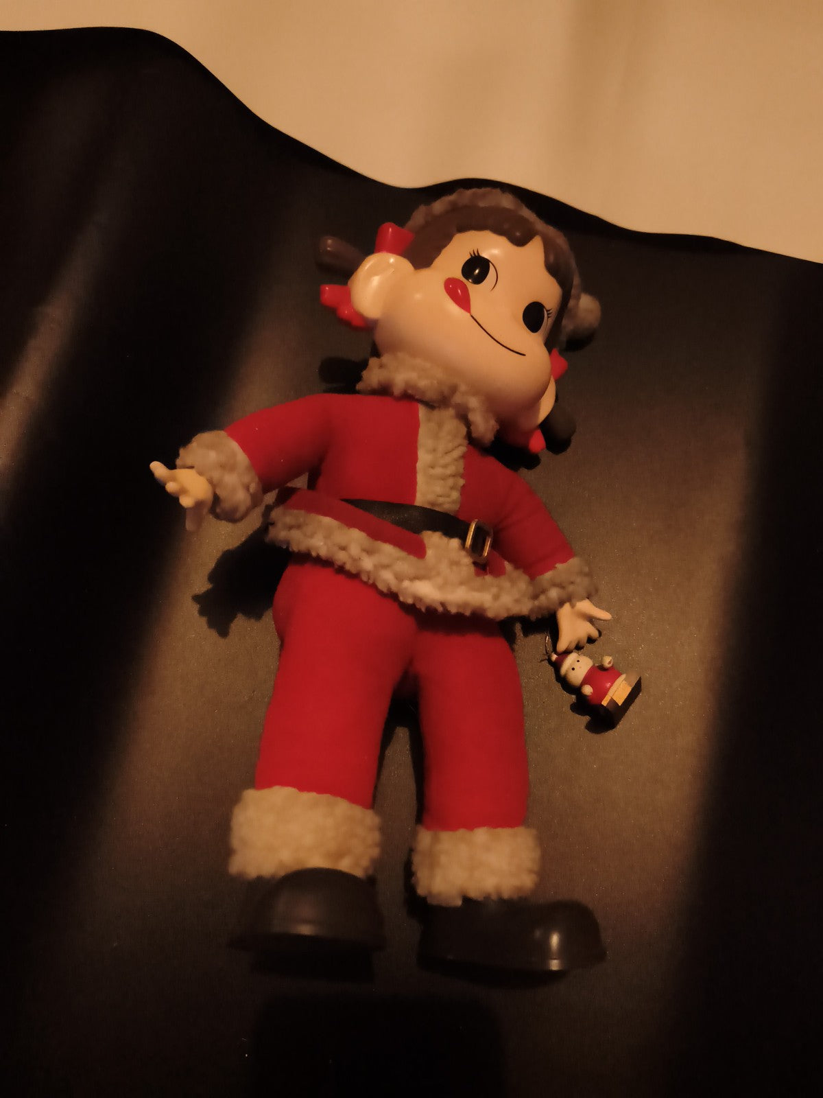 Figurine Peko Chan tenue Noël rouge, poupée articulée, mascotte Fujiya Japan