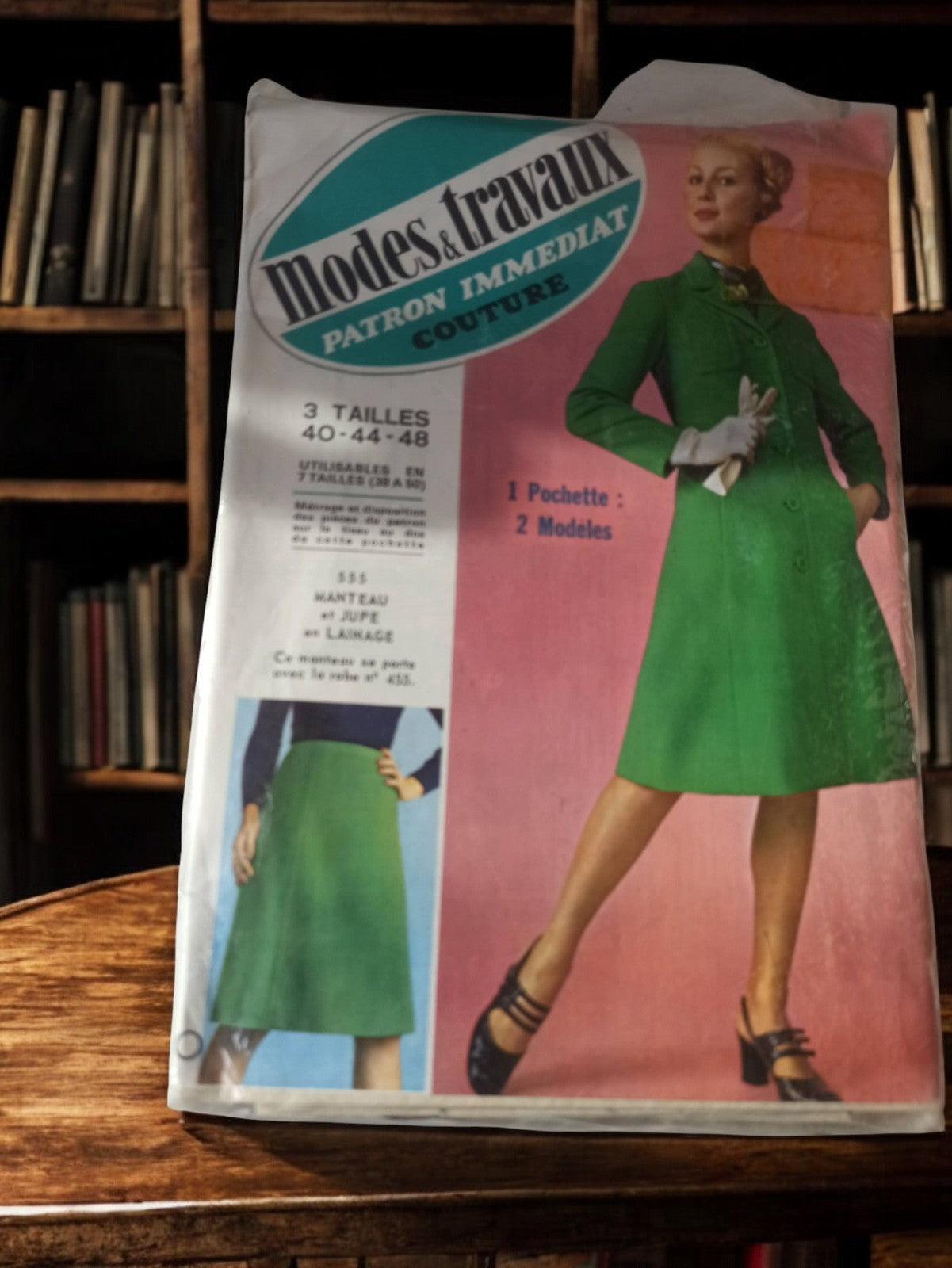 Patron Modes & Travaux vintage manteau jupe années 60 couture ancien rétro