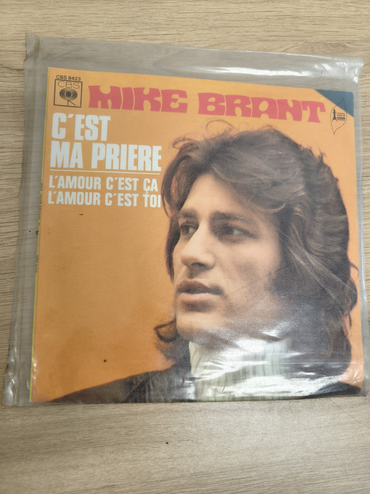 Mike Brant 45T C?est ma prière / L?amour c?est ça pochette orange CBS 8423