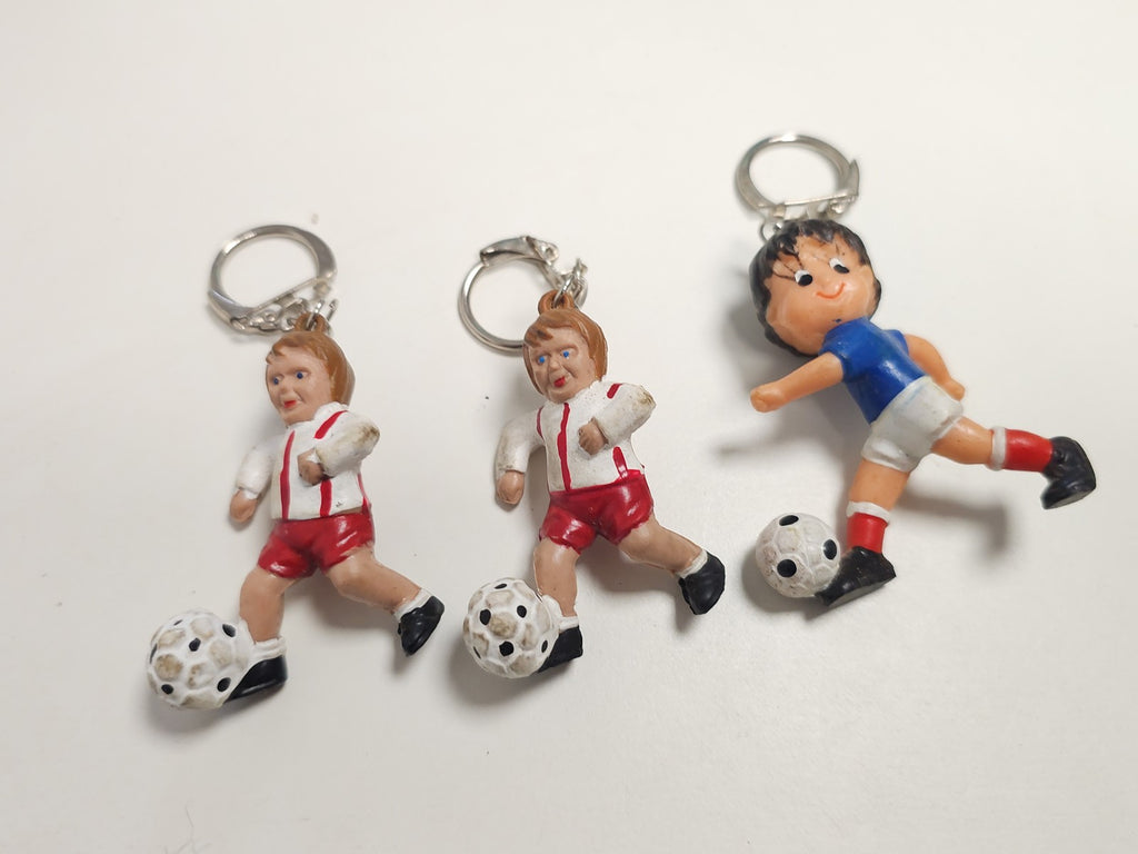Lot de porte-clés anciens football rétro collection supporteur vintage