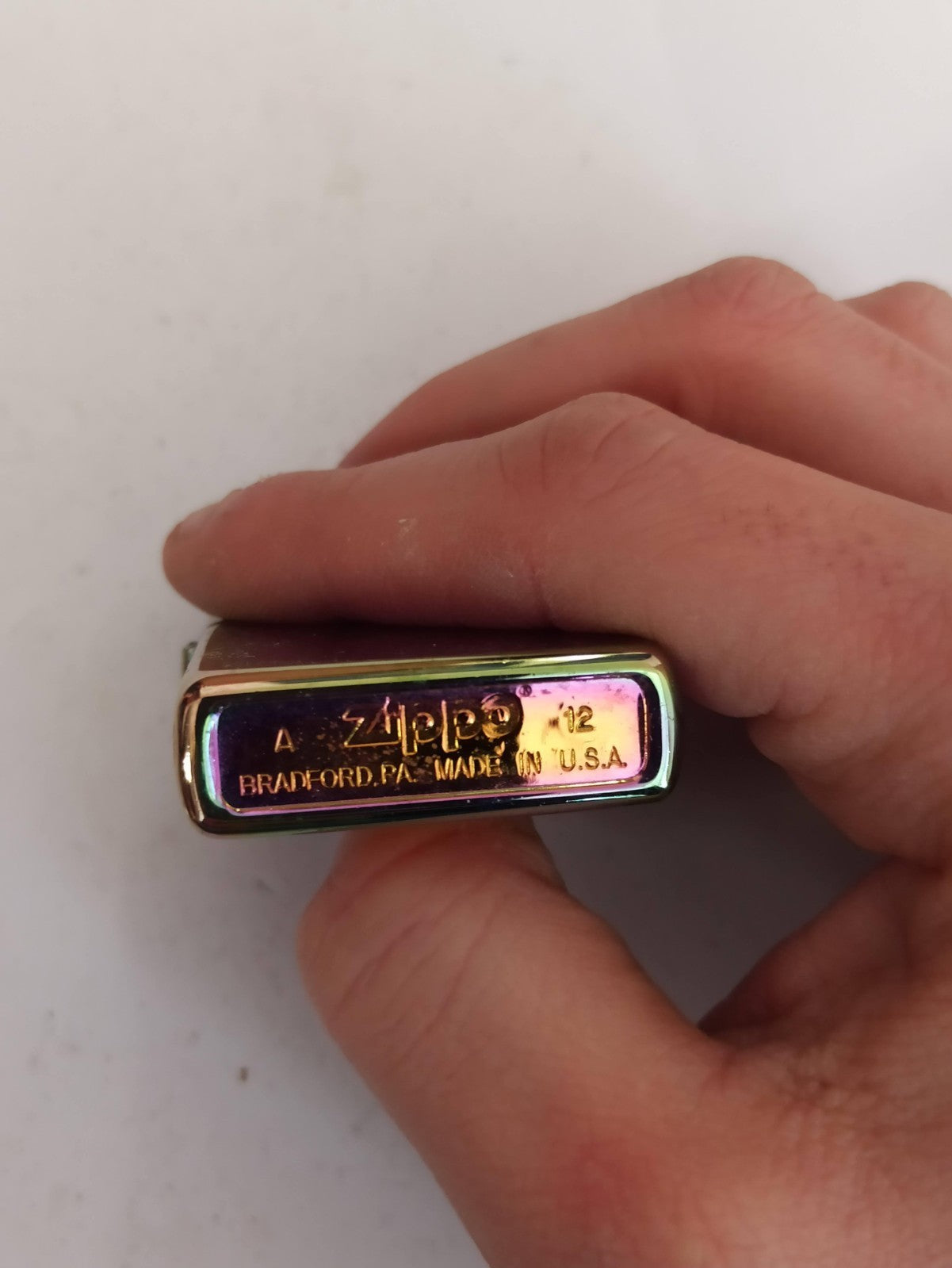 Briquet type Zippo finition arc-en-ciel chromé rainbow oil lighter