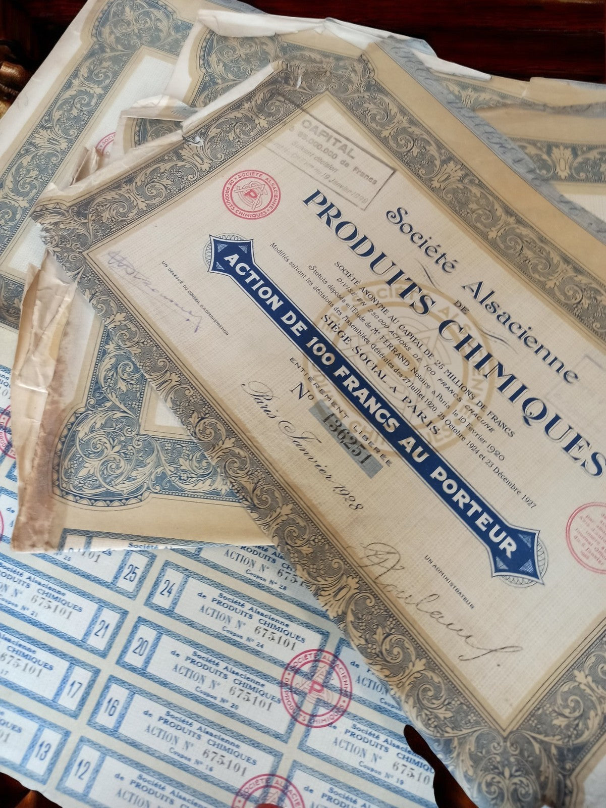 Action au porteur Produits Chimiques années 1920 ancienne valeur papier
