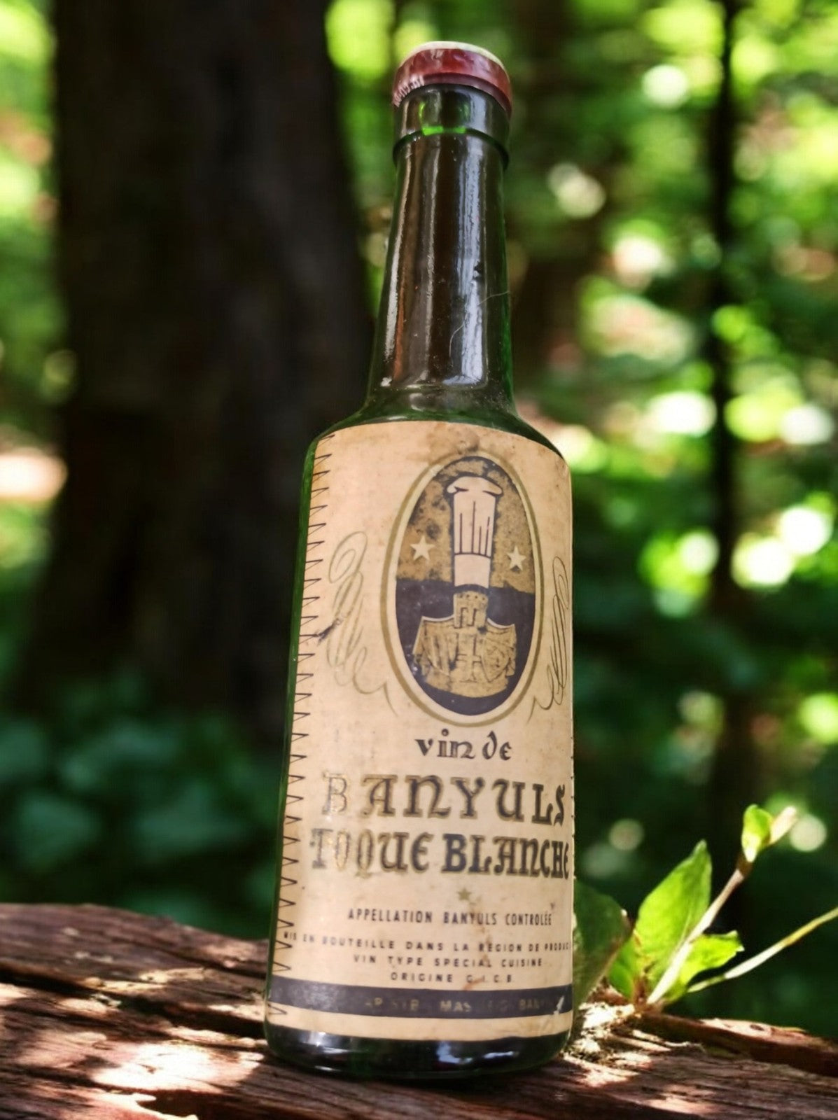 Bouteille mignonette vin de Banyuls Toque Blanche vintage ancien rare