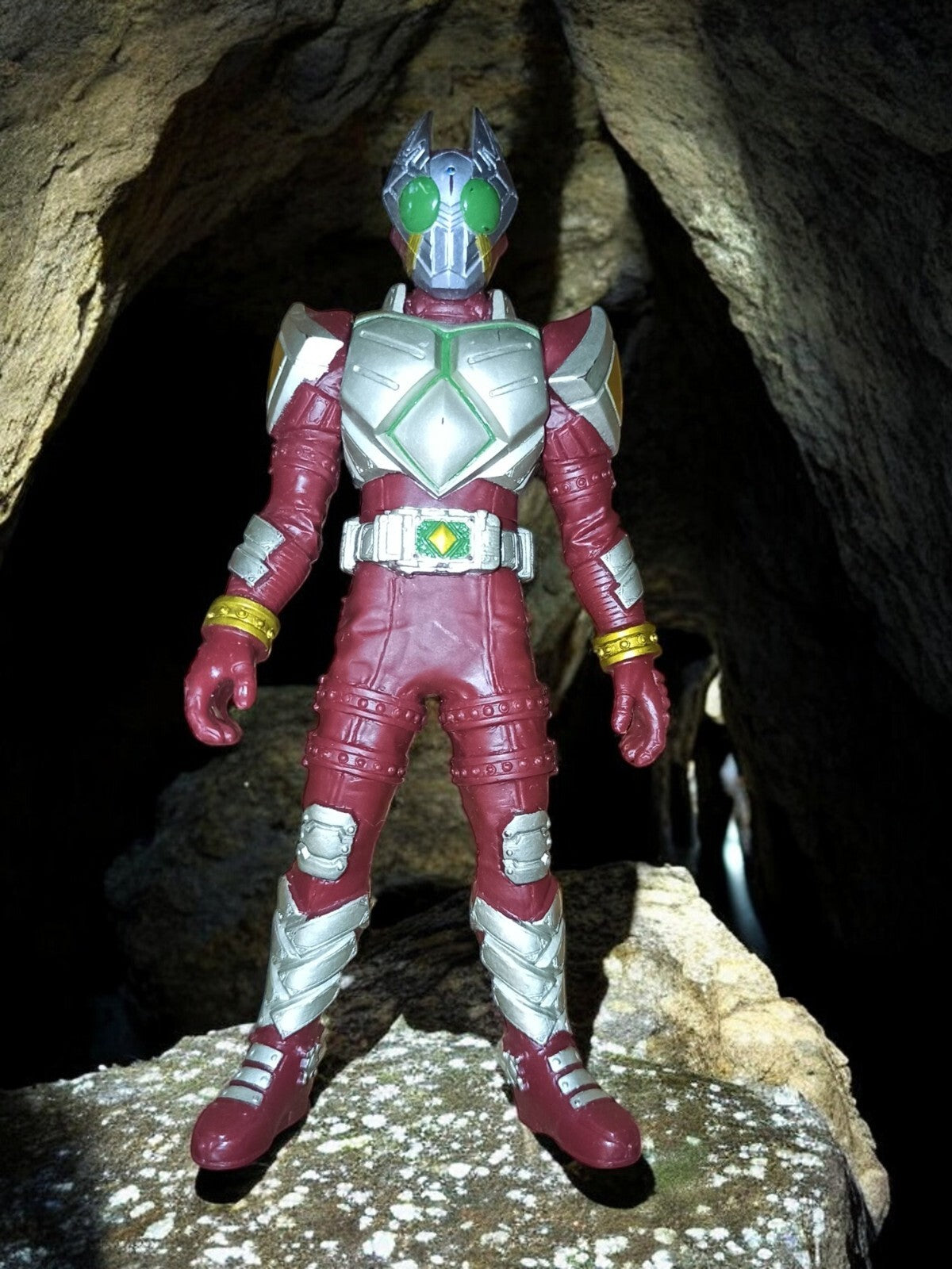 Figurine Bandai Kamen Rider Garren rouge argent vintage Japon rare tokusatsu