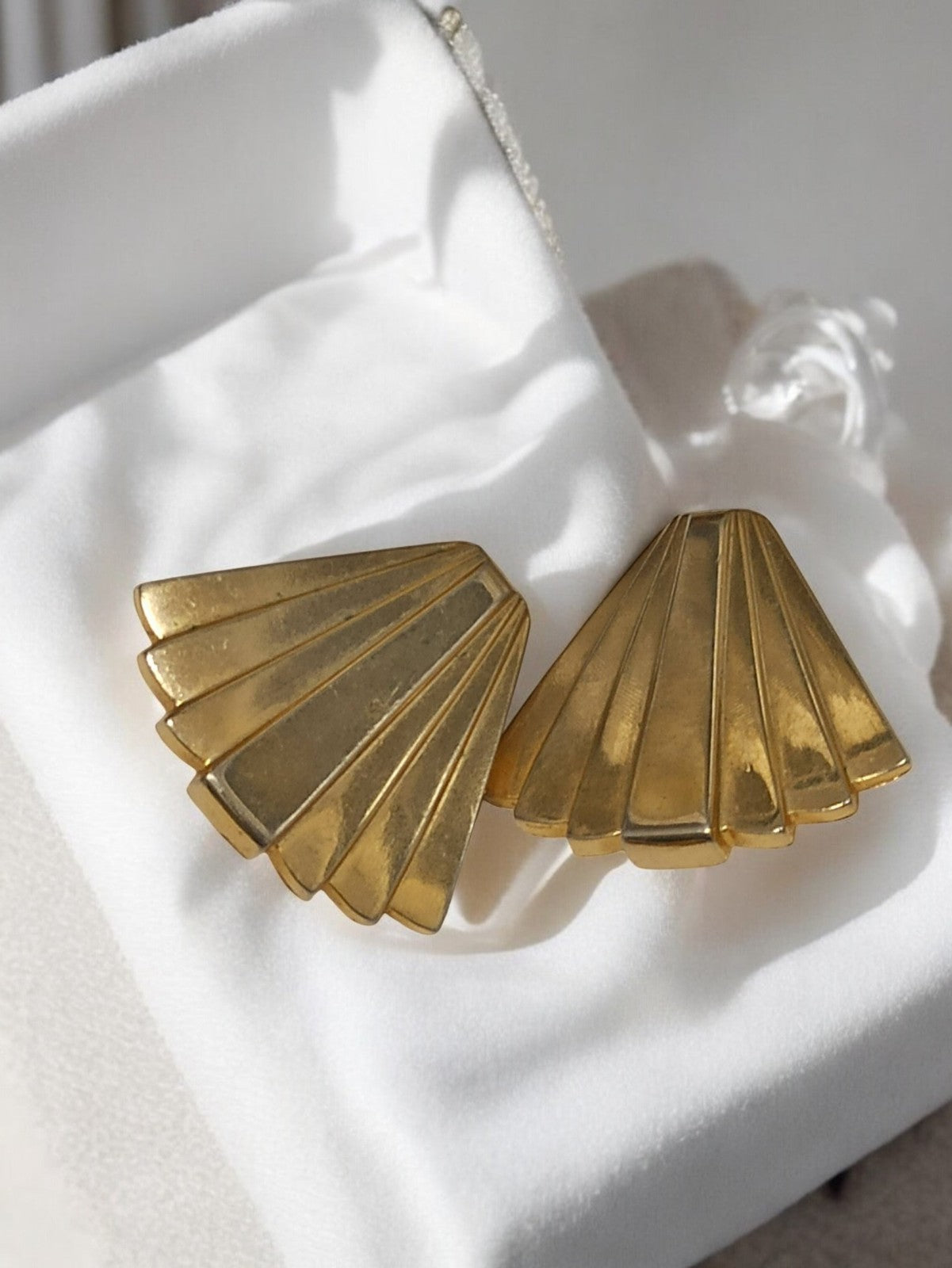 Boucles d’oreilles vintage éventail doré rétro, bijou fantaisie ancien
