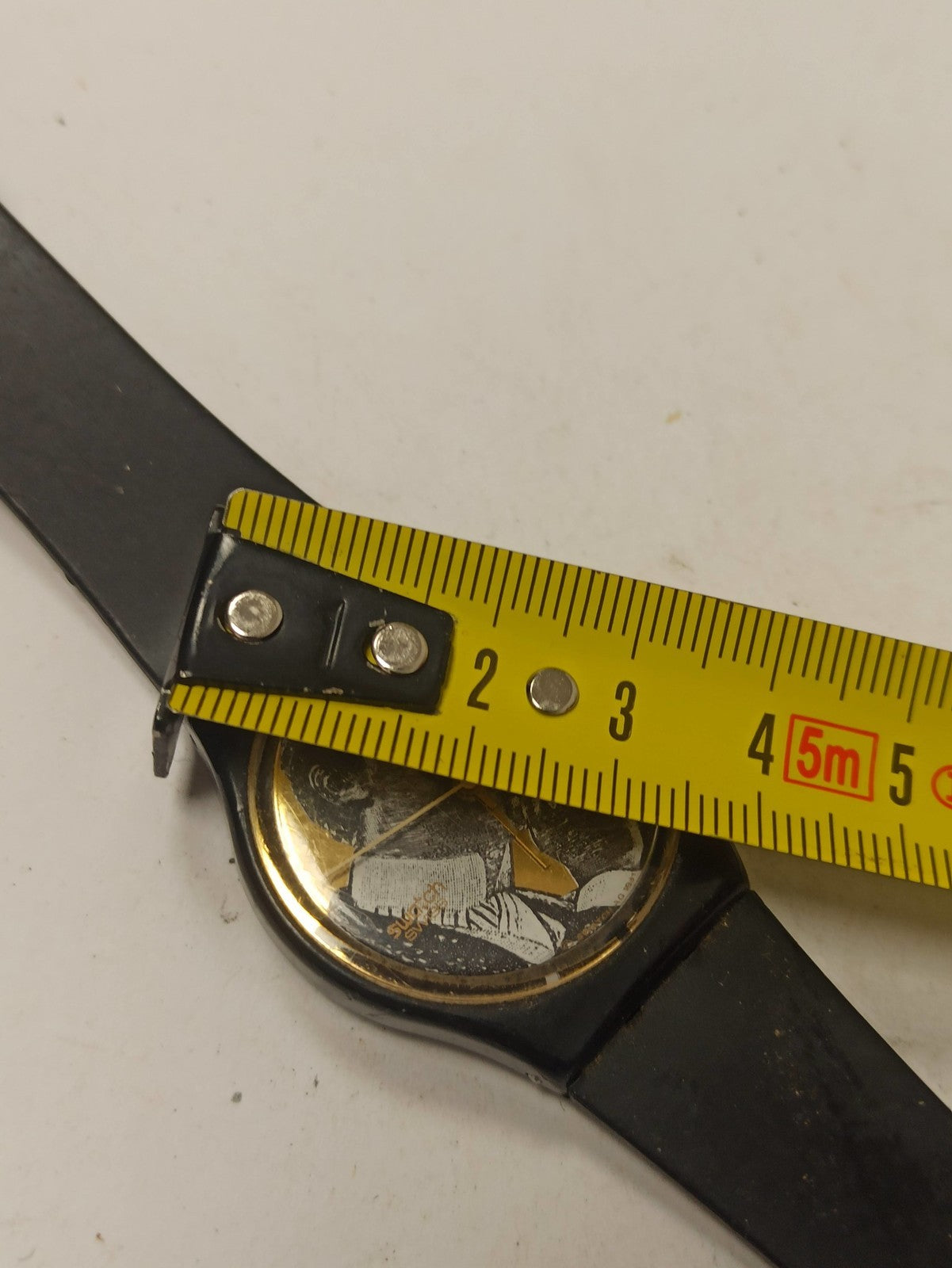 Montre Swatch vintage Baiser d'Antan GB148 noir rétro Swiss Made années 90
