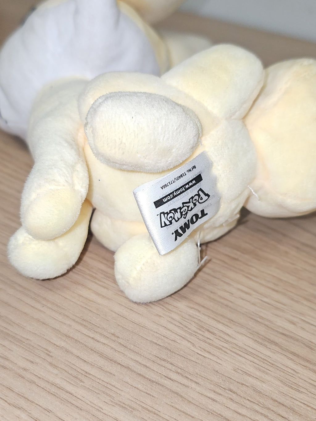 Peluche Feunnec Tomy Pokémon rare, d'occasion, collection vintage recherché 20cm