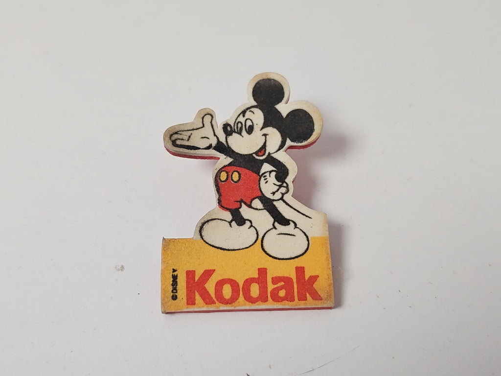 Pin's ancien Disney Mickey Mouse collection vintage rétro badge broche collector