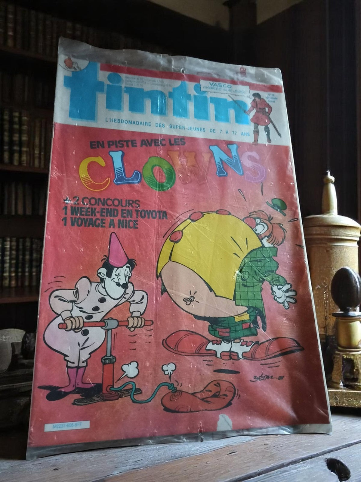 Magazine Tintin vintage sous blister Clowns BD rétro neuf hebdomadaire