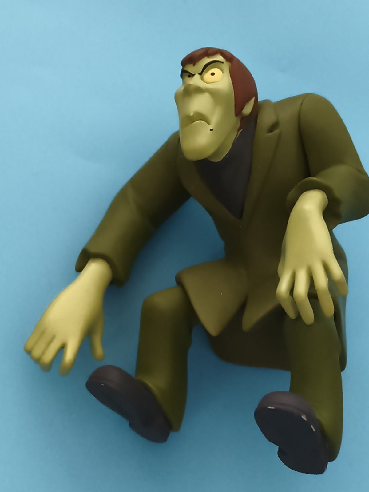 Figurine personnage Scooby-Doo monstre costume vert articulée